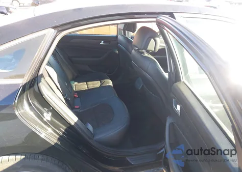 2015 Hyundai Sonata Sport z USA, uszkodzony, nr VIN 5NPE34AF6FH252628